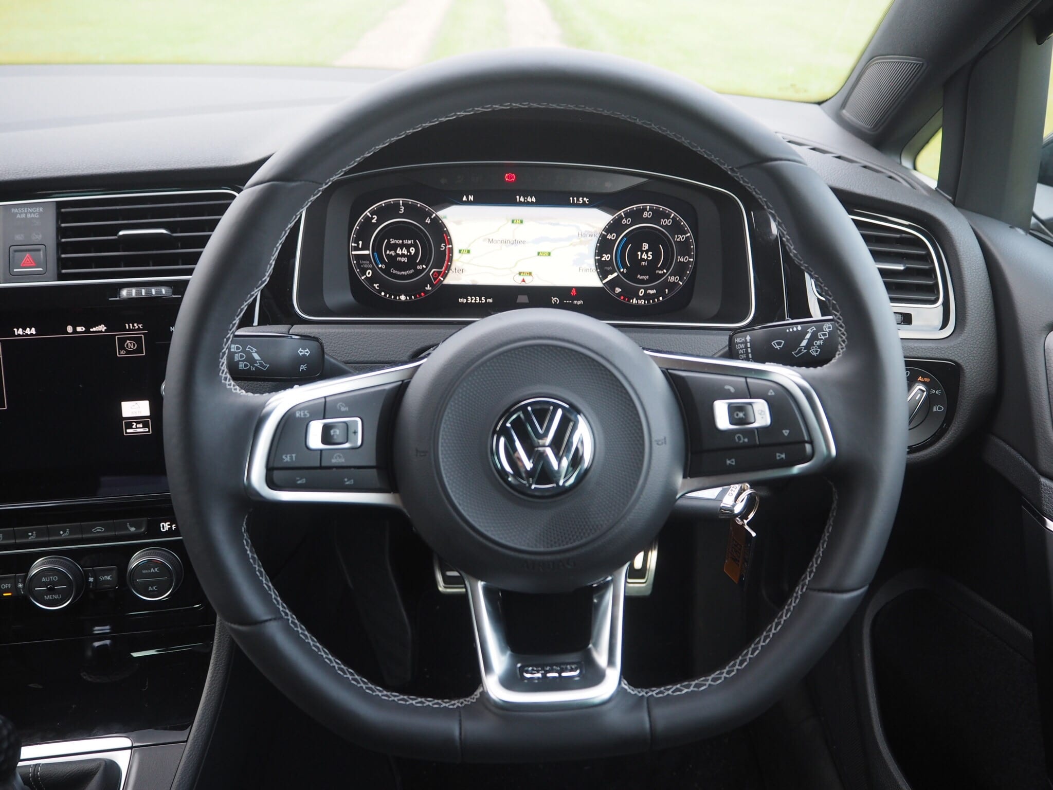 Volkswagen Golf GTD Driver View