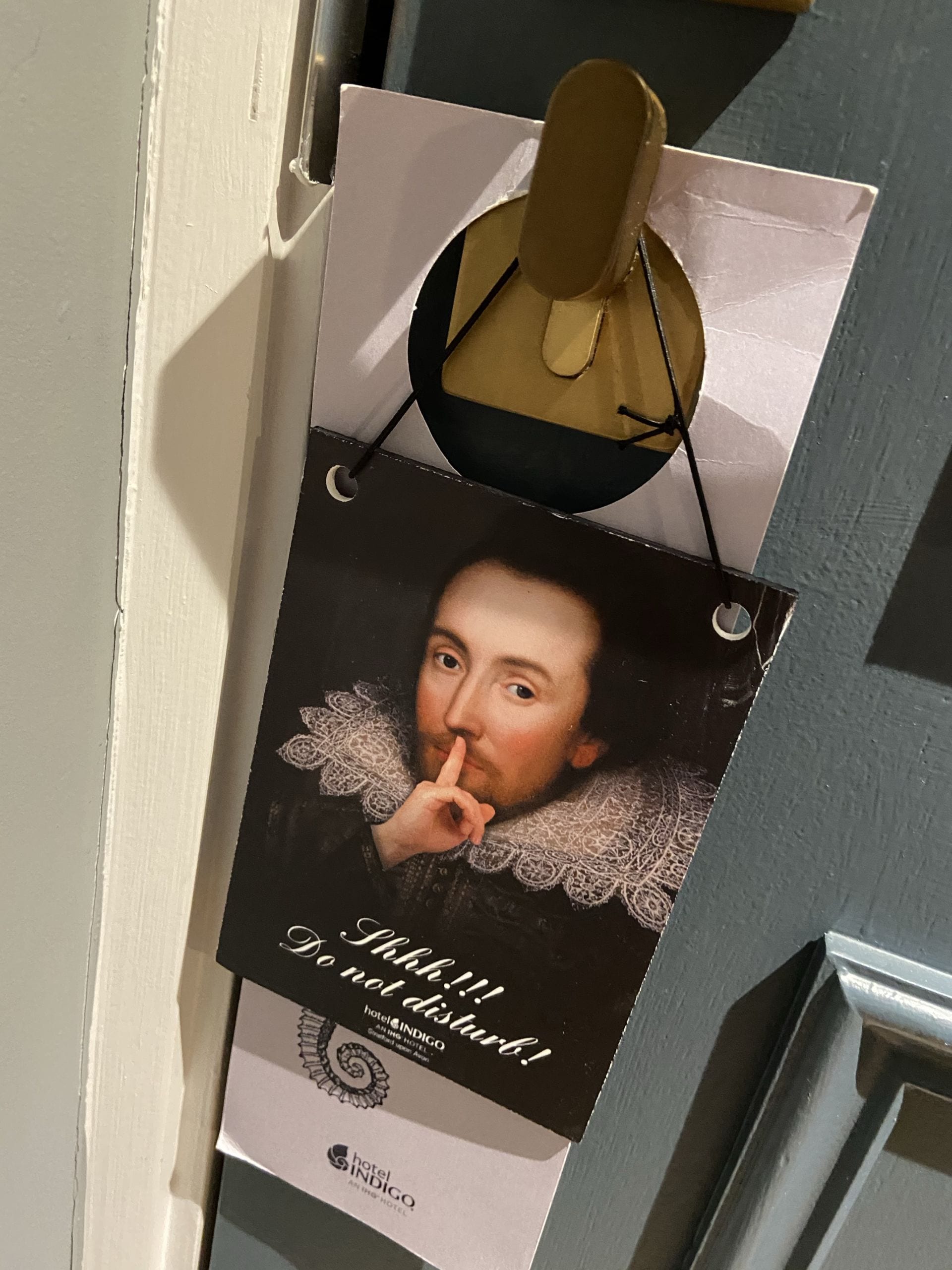 Do not disturb sign