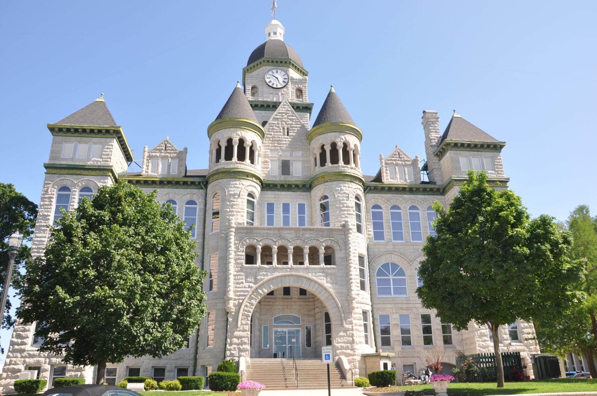 Carthage Town Hall Route 66 